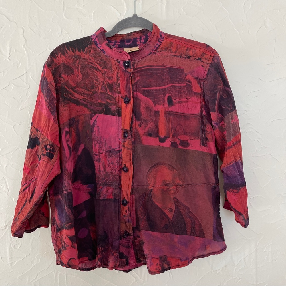 URU women’s 100% Silk Top. Button down.